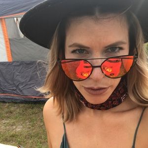 Meet your Posher, Kalie